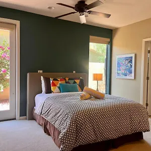 The Terra Cotta Terrace Holiday home